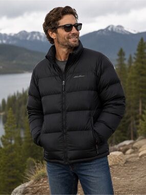 Eddie Bauer Men's Classic Down 2.0 Black Down Filled Zip Up Jacket Size XL